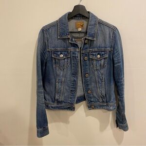 American eagle jean jacket small